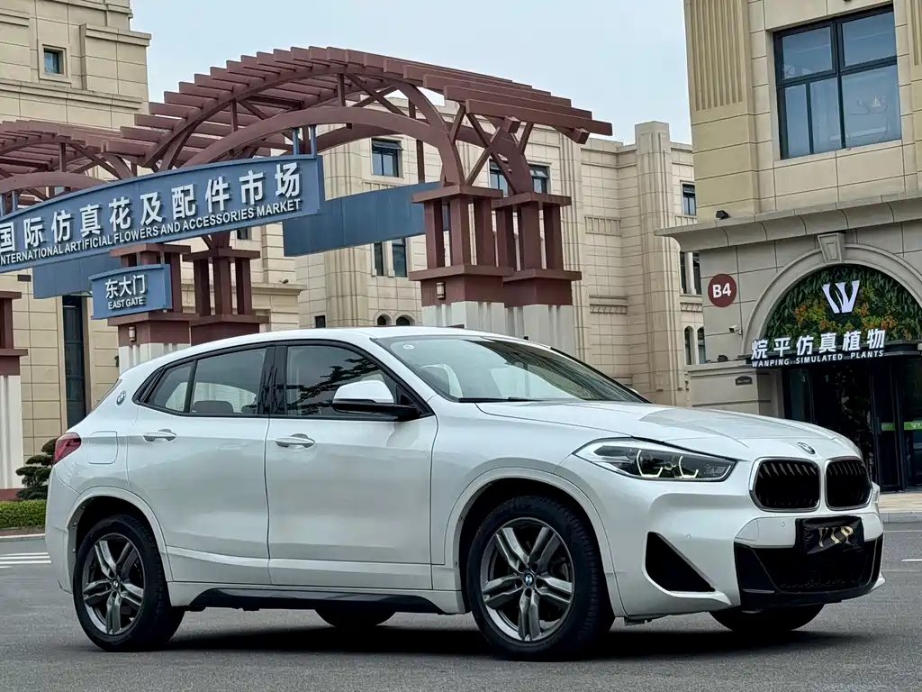BMW X2 2021 — фото 3