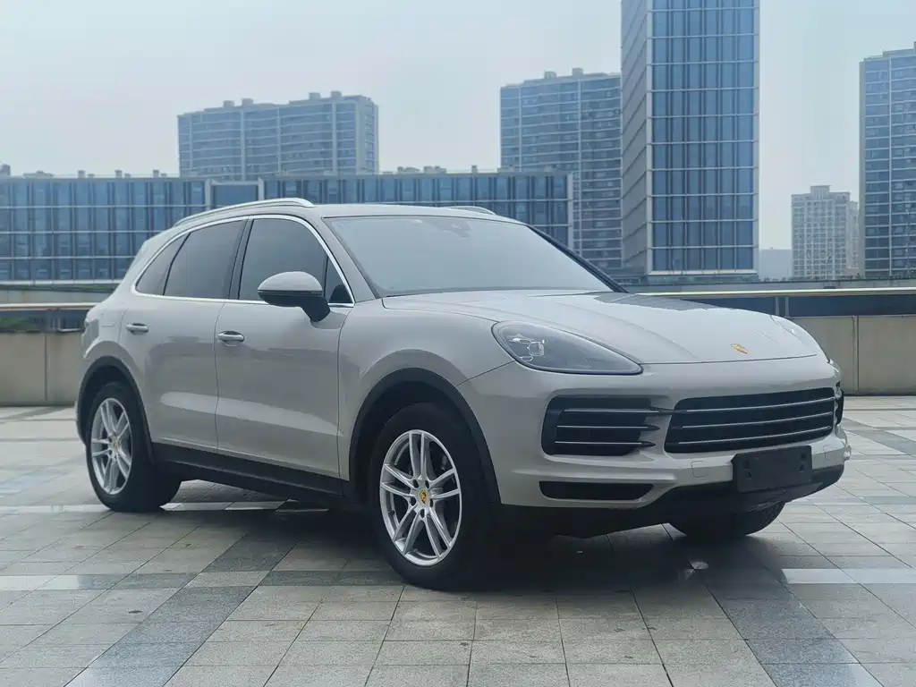 Porsche Cayenne 2018 — фото 3