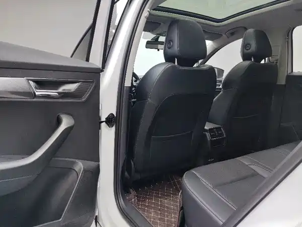 Skoda Karoq 2023