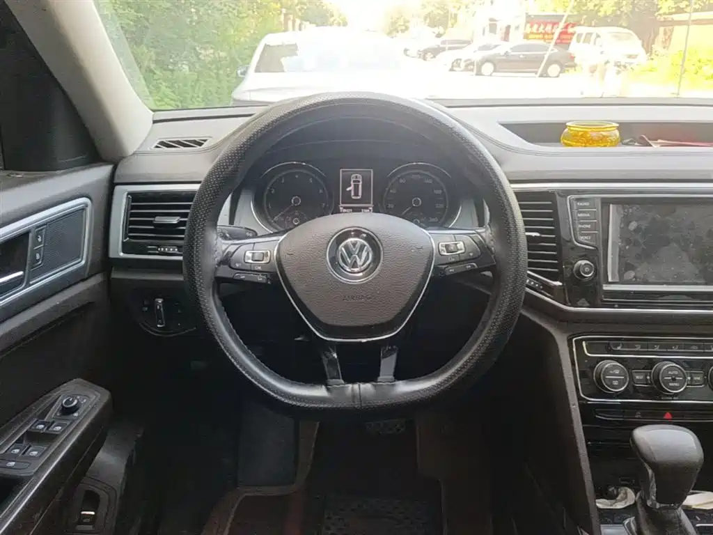 Volkswagen Teramont 2017 — фото 11