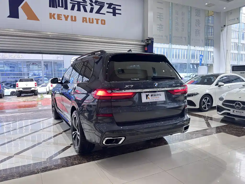 BMW X7 2019 — фото 15