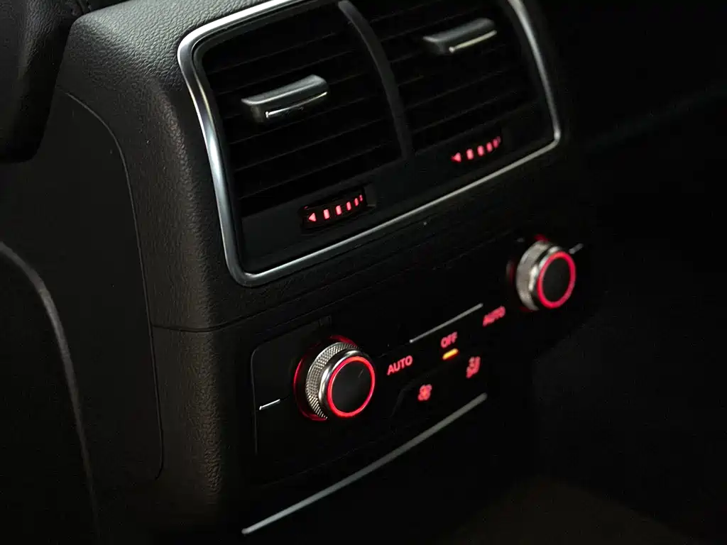 Audi S6 2013 — фото 14