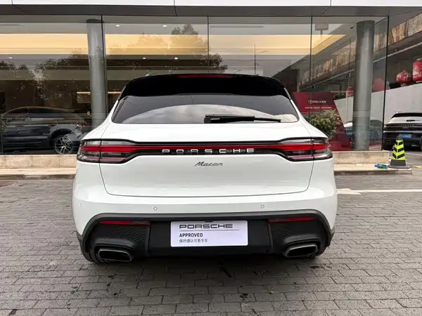 Porsche Macan 2023