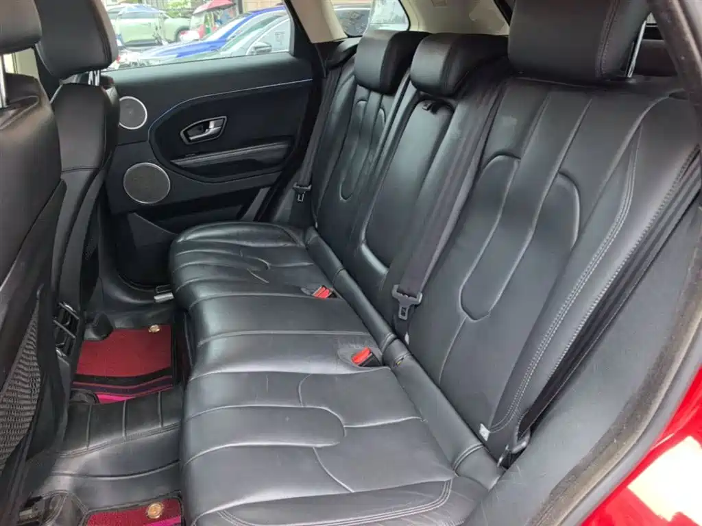 Land Rover Evoque 2016 — фото 16