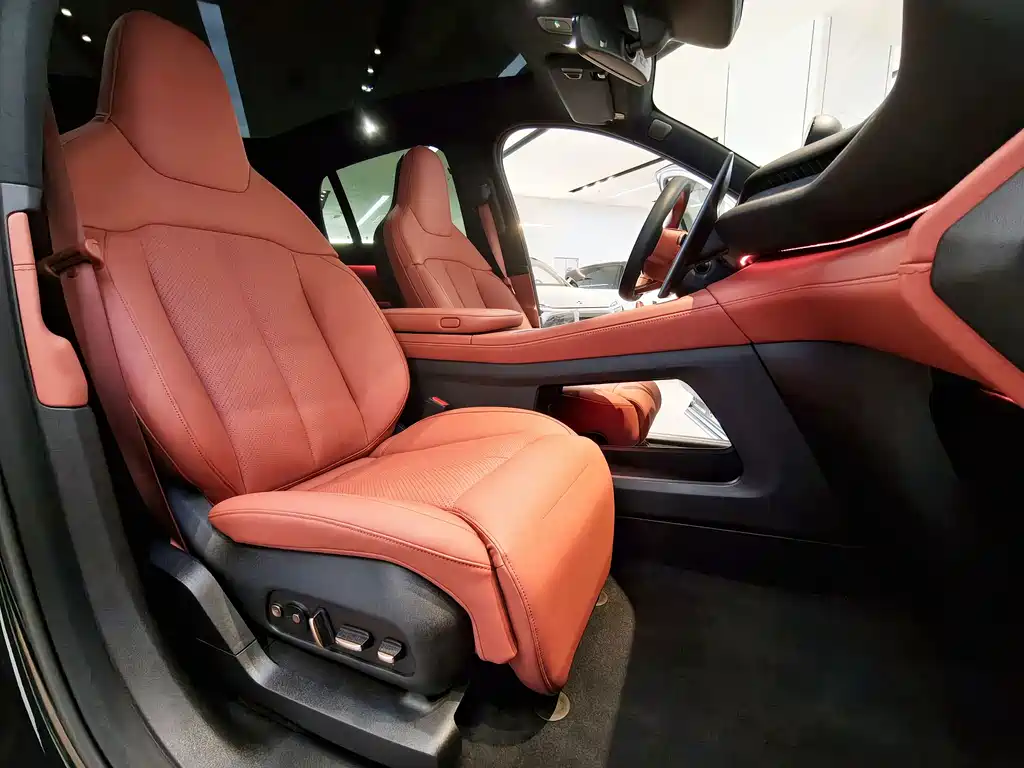 NIO EC7 2023