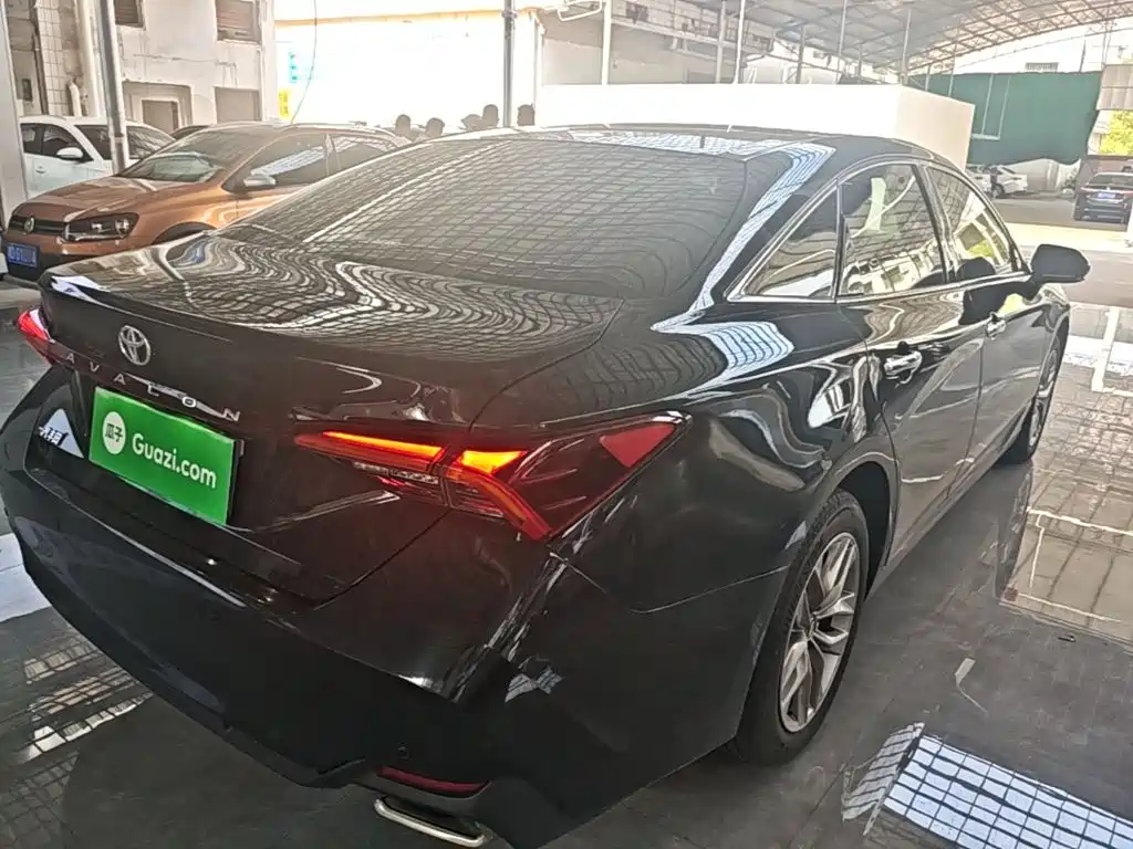 Toyota Avalon 2021 — фото 7
