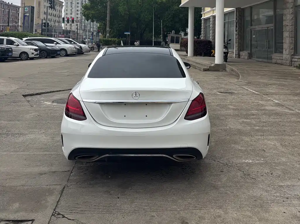 Mercedes-Benz C-Class 2018 — фото 4