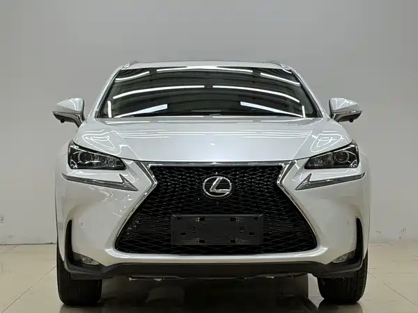 Lexus NX 2015