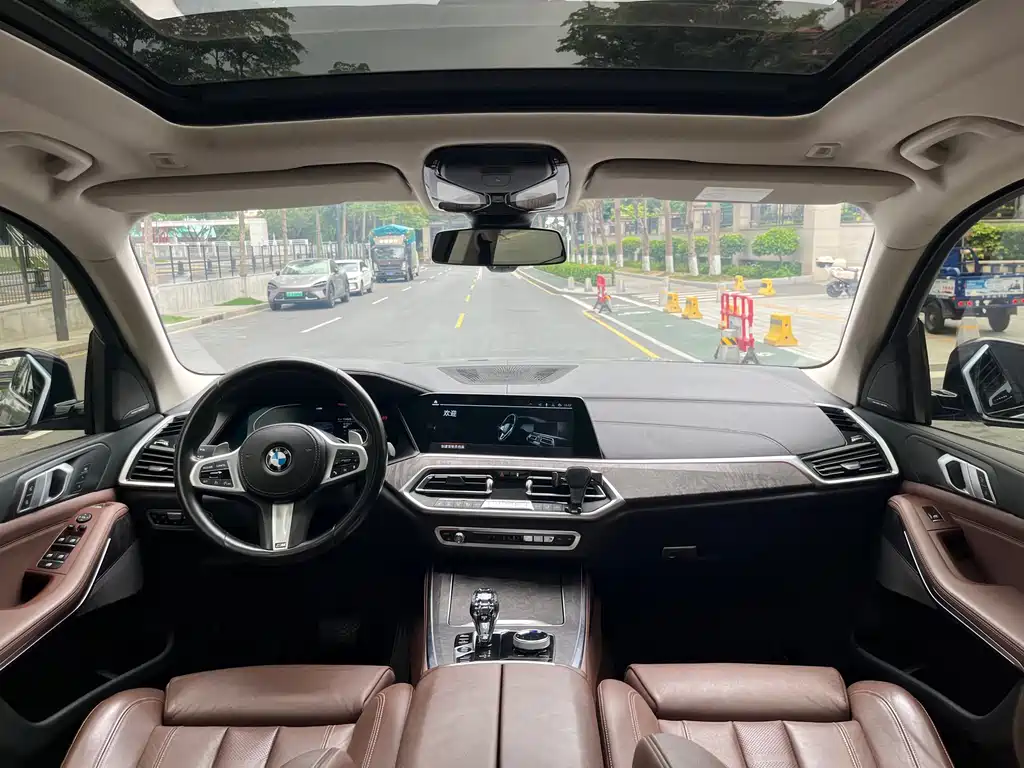 BMW X5 2019 — фото 18