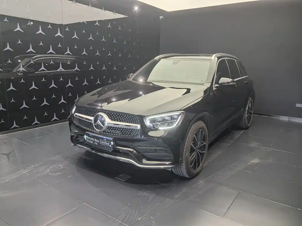 Mercedes-Benz GLC 2022 — фото 1