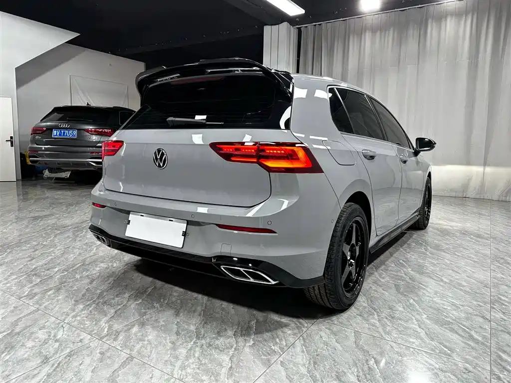 Volkswagen Golf 2022