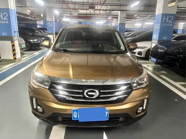 GAC Trumpchi GS4 2015