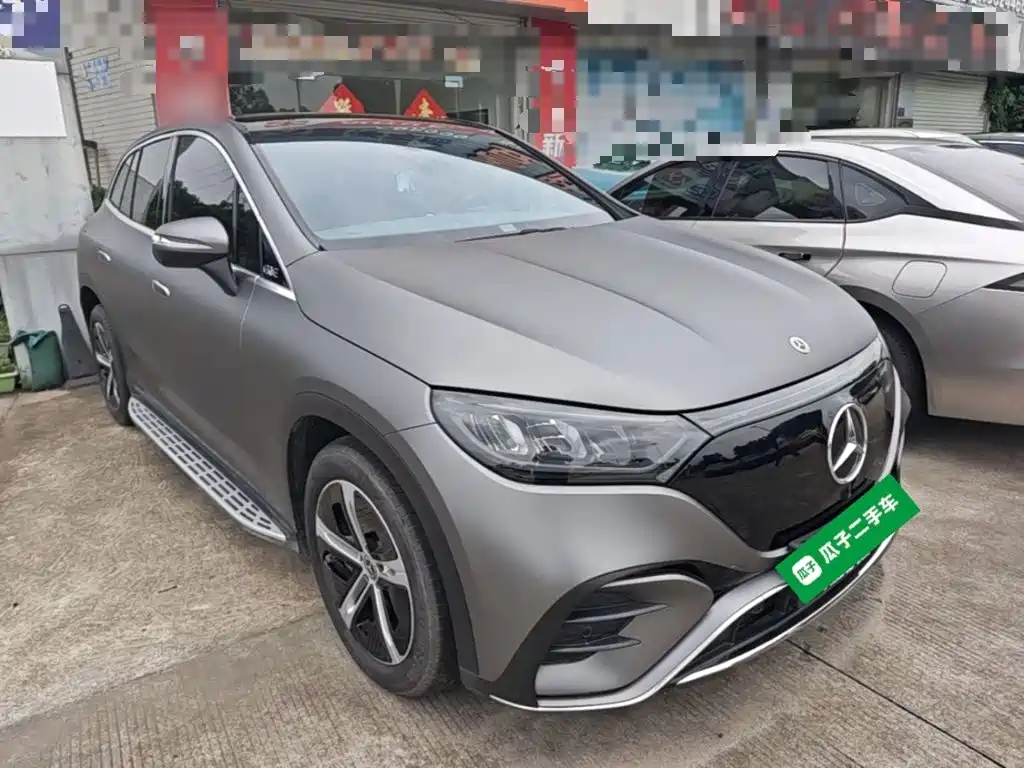 Mercedes-Benz EQE SUV 2023