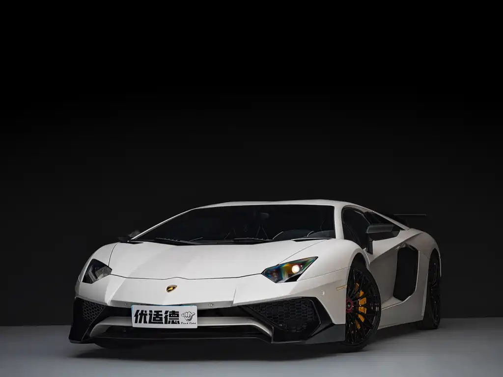Lamborghini Aventador 2013 — фото 1