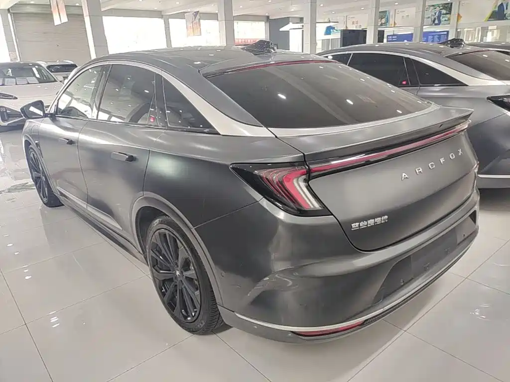 ARCFOX Alpha S 2023