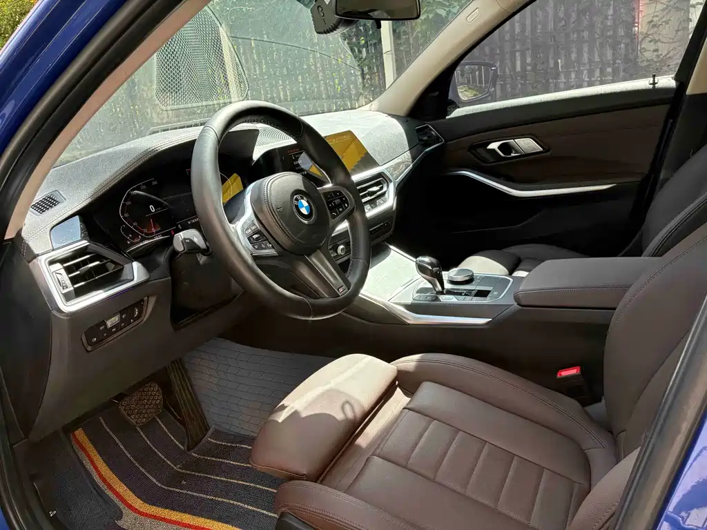 BMW 3 Series 2020 — фото 14