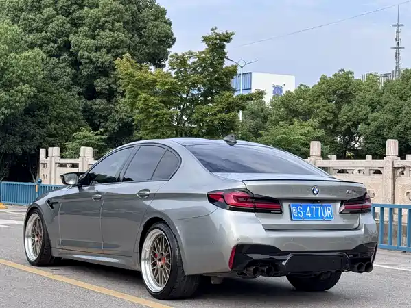 BMW M5 2020