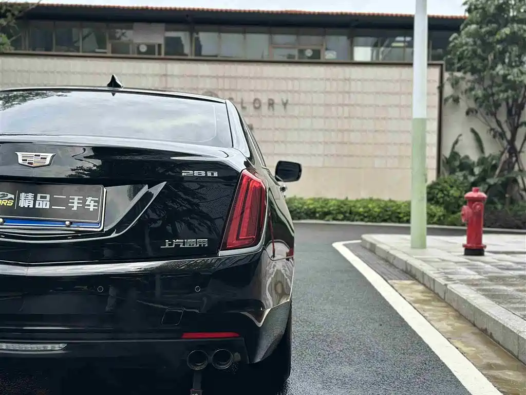 Cadillac CT6 2018 — фото 11