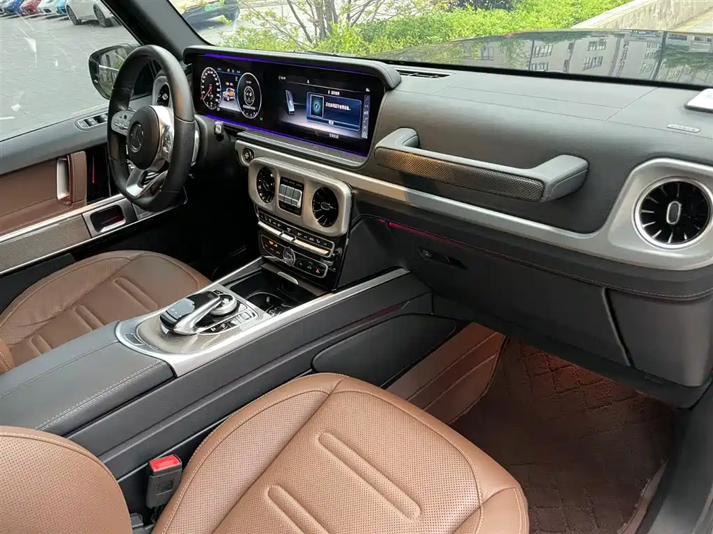 Mercedes-Benz G-Class 2020 — фото 23