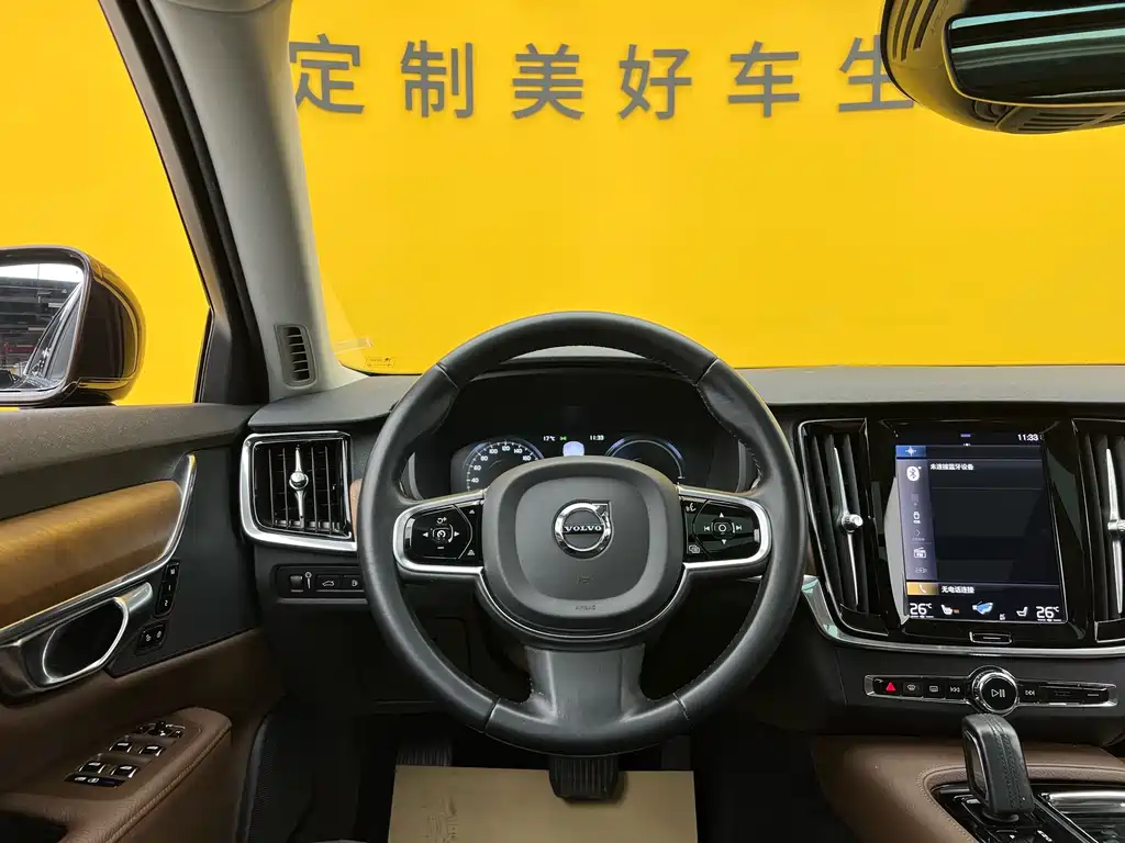 Volvo S90 PHEV 2020 — фото 10