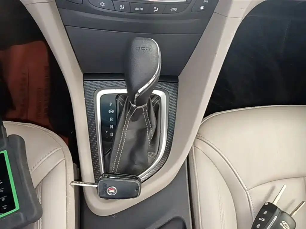 Buick Excelle 2020 — фото 14