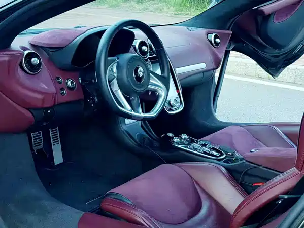 McLaren GT 2022