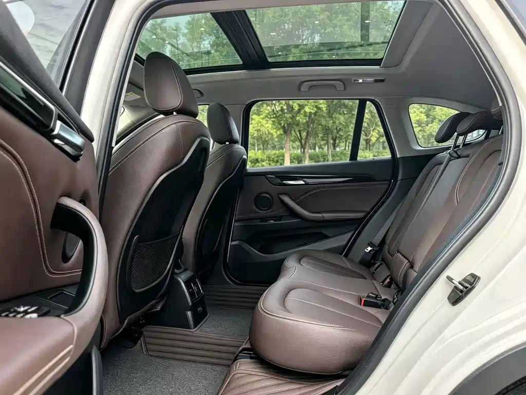 BMW X1 2020 — фото 9