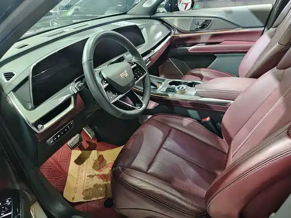 Cadillac XT5 2024