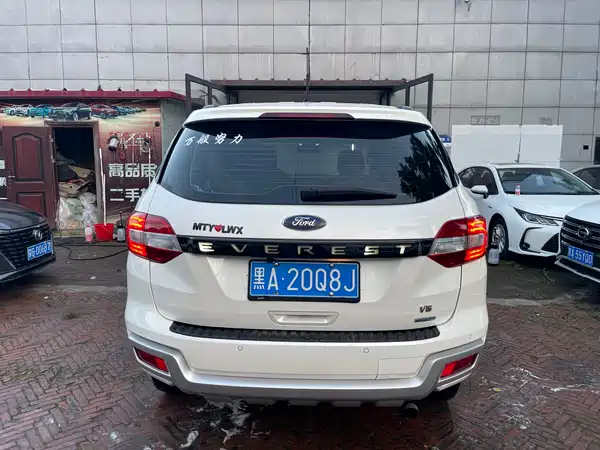 Ford Everest 2017
