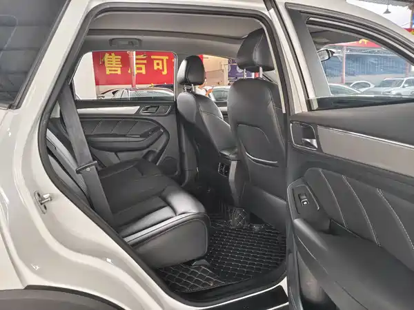 Roewe RX5 2020