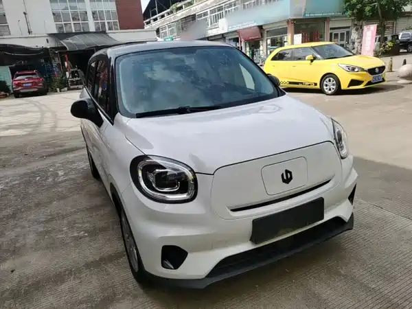 Leapmotor T03 2022