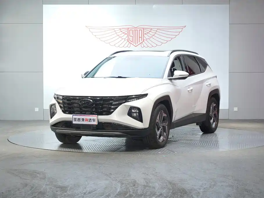 Hyundai Tucson 2022 — фото 1