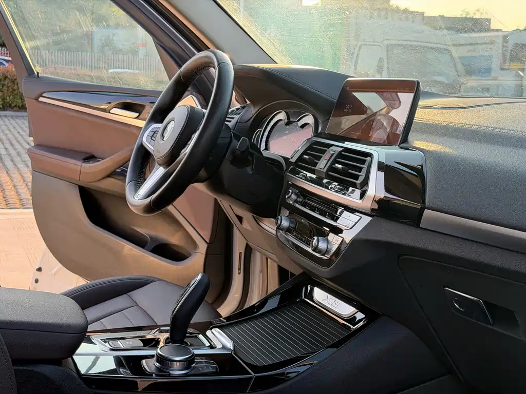 BMW X3 2019 — фото 14