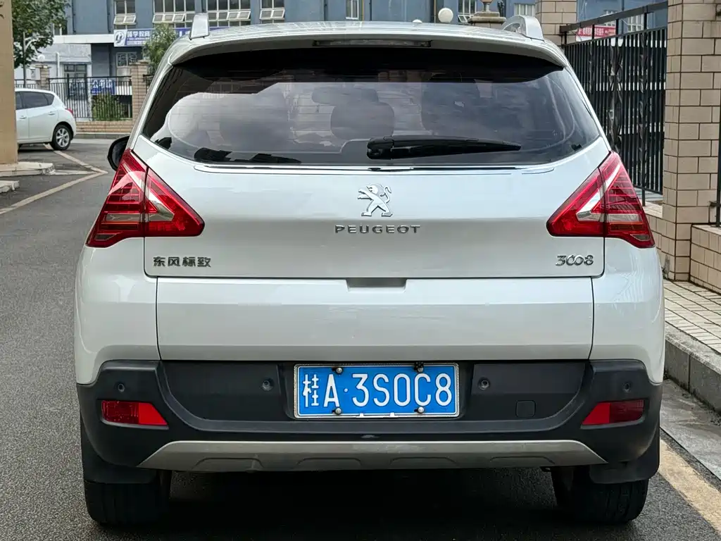Peugeot 3008 2015 — фото 4