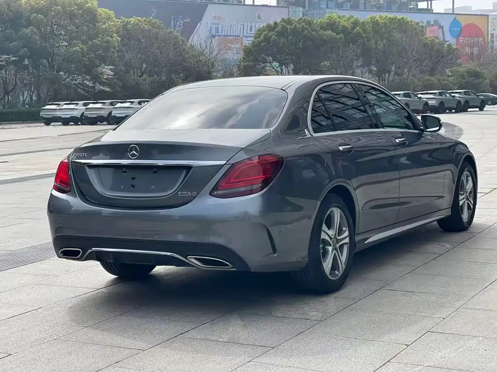 Mercedes-Benz C-Class 2019 — фото 4