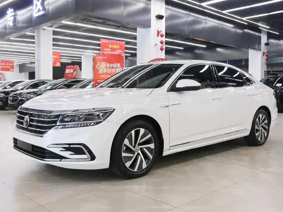 Volkswagen Passat PHEV 2019
