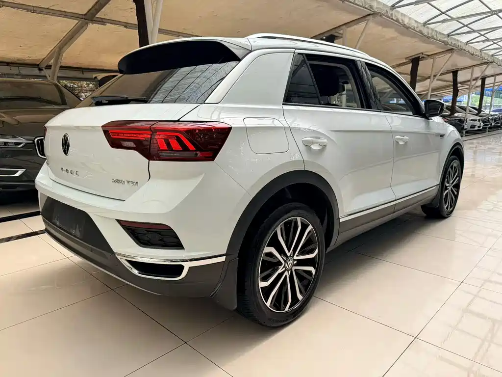 Volkswagen T-Roc 2020 — фото 4