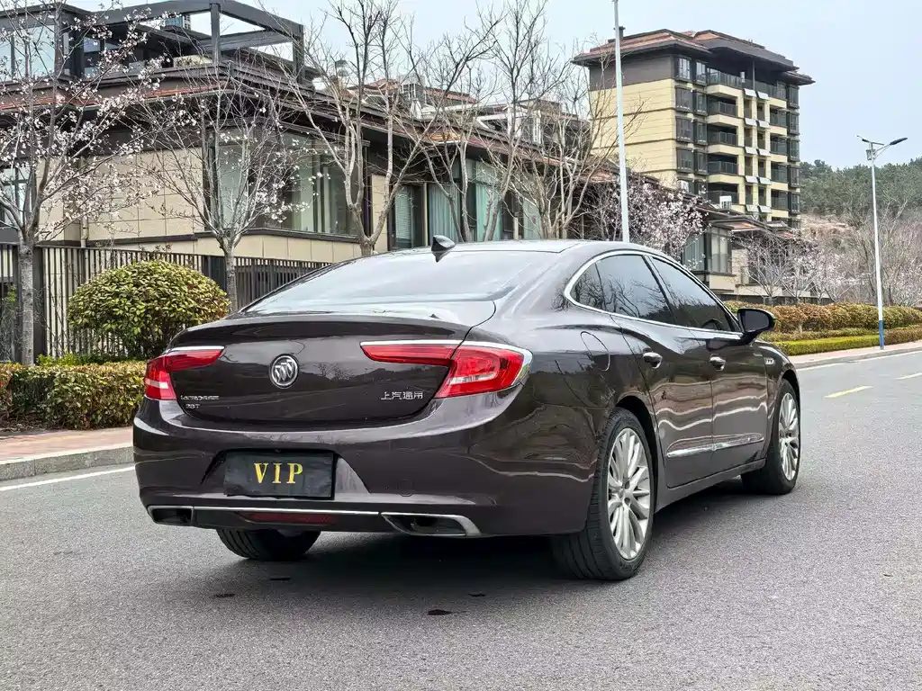 Buick LaCrosse 2017 — фото 4