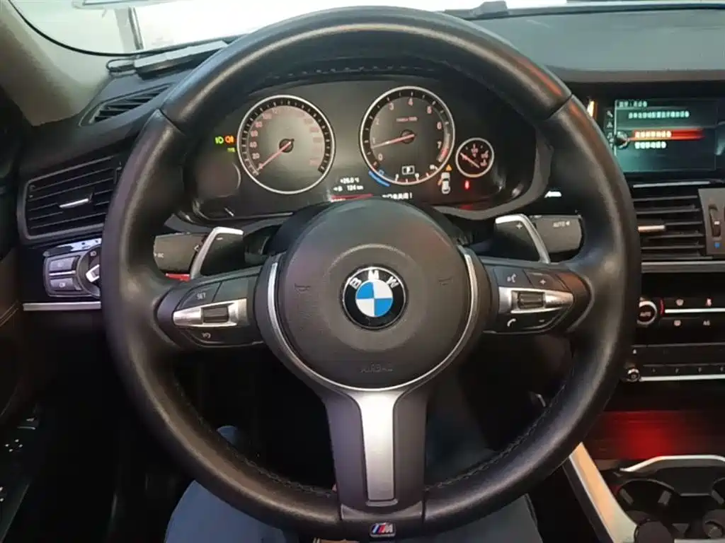 BMW X4 2018 — фото 11