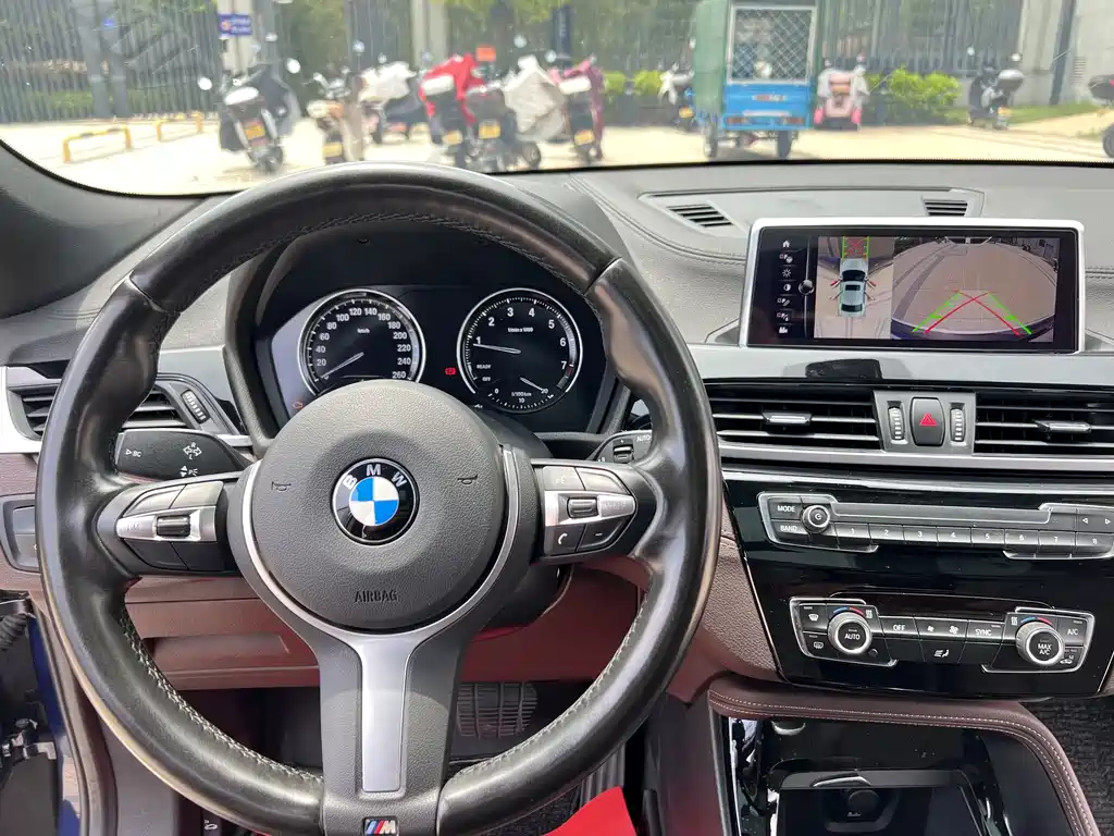 BMW X2 2020 — фото 8