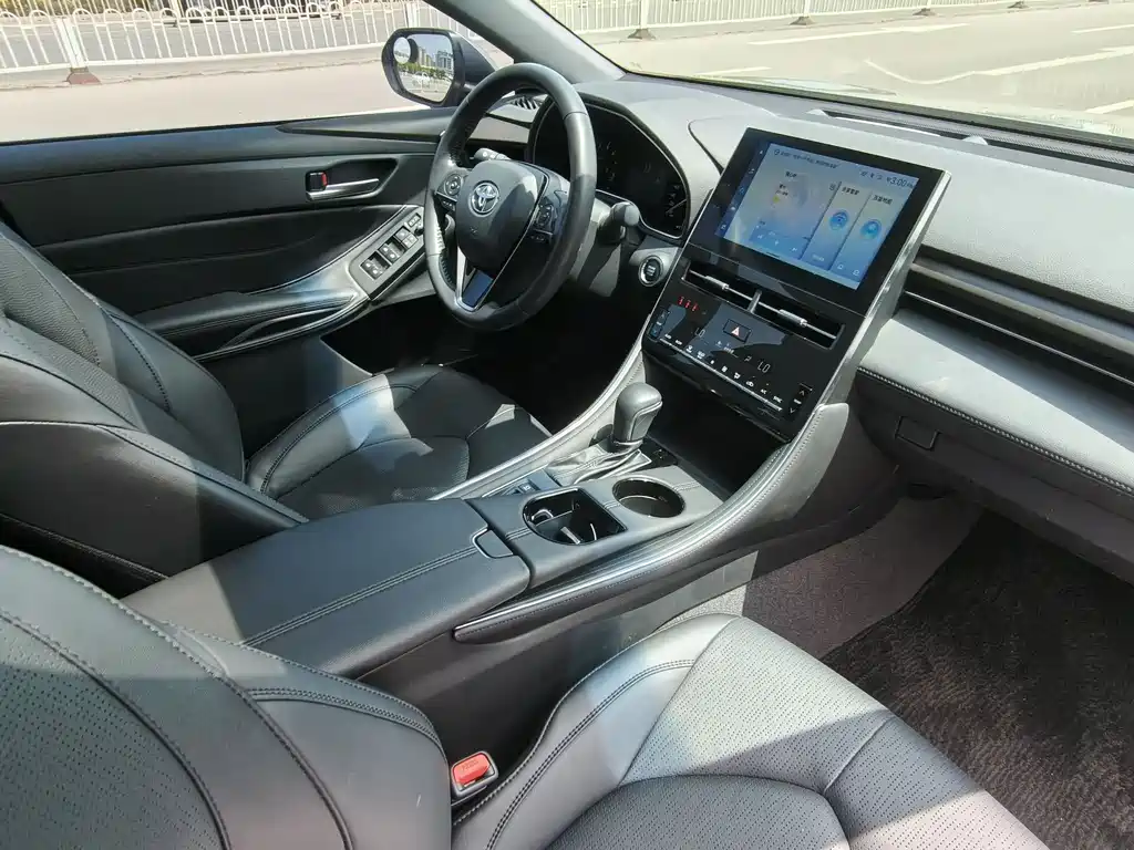 Toyota Avalon 2023 — фото 19