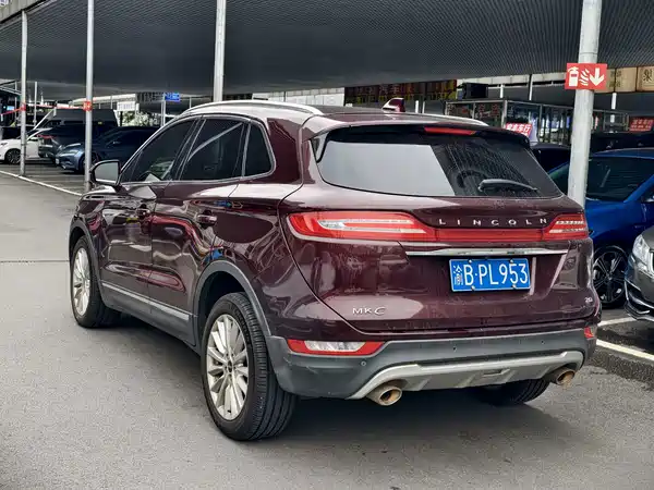 Lincoln MKC 2019
