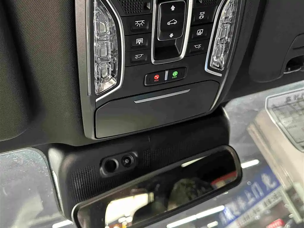 GAC Motor Trumpchi GS8 2022 — фото 17