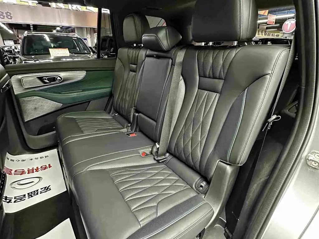 GAC Motor Trumpchi GS8 2022 — фото 29