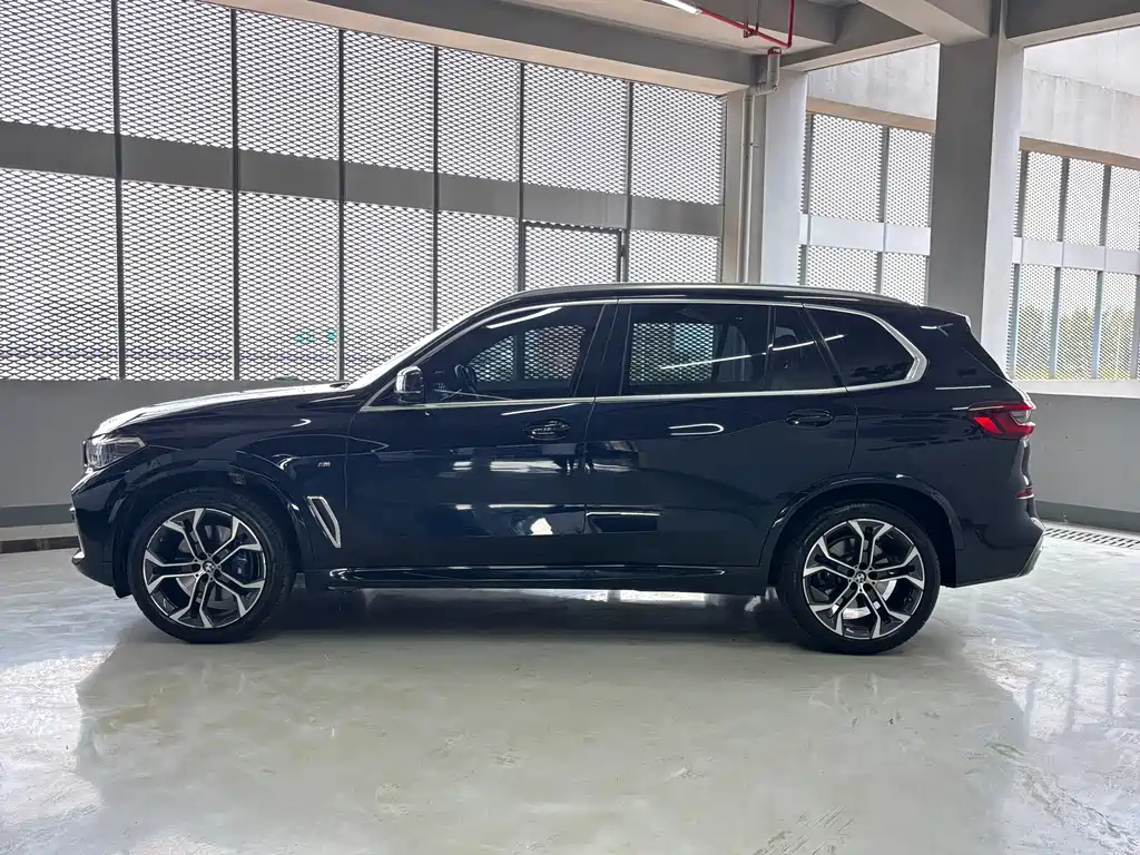 BMW X5 2022 — фото 16