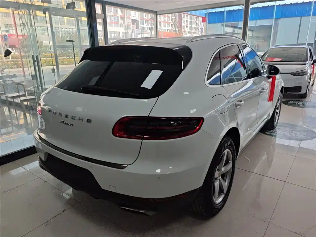 Porsche Macan 2015 — фото 7
