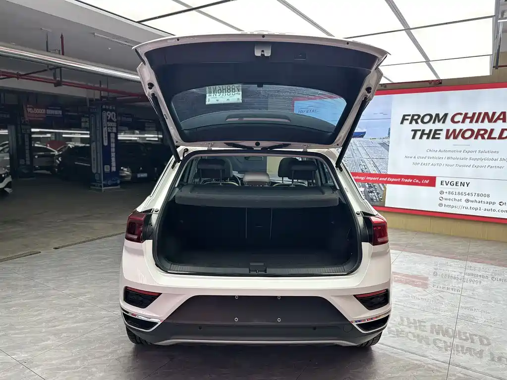 Volkswagen T-Roc 2021 — фото 17