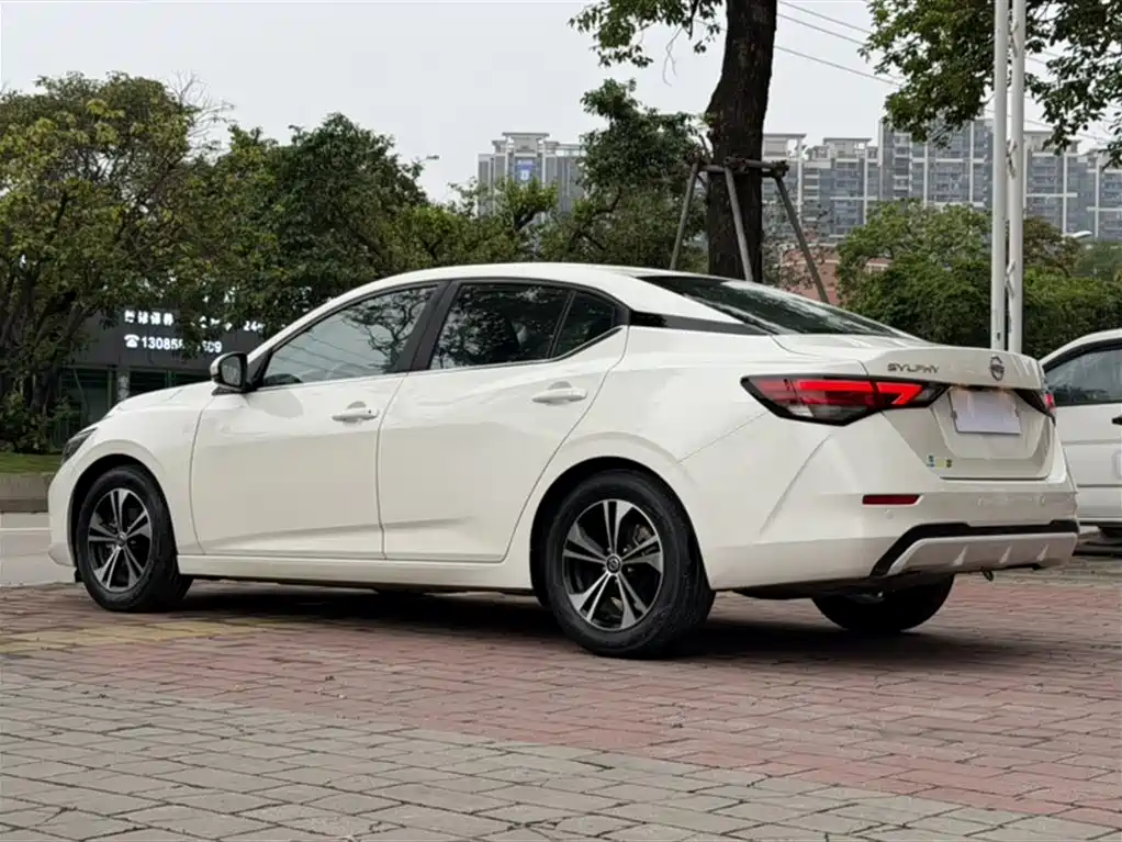 Nissan Sylphy 2021 — фото 18