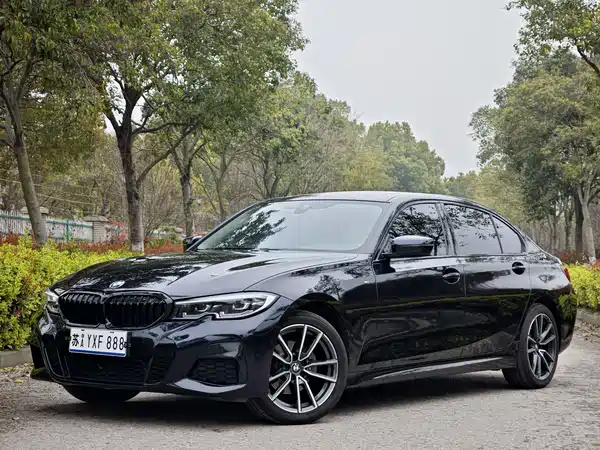 BMW 3 Series 2021