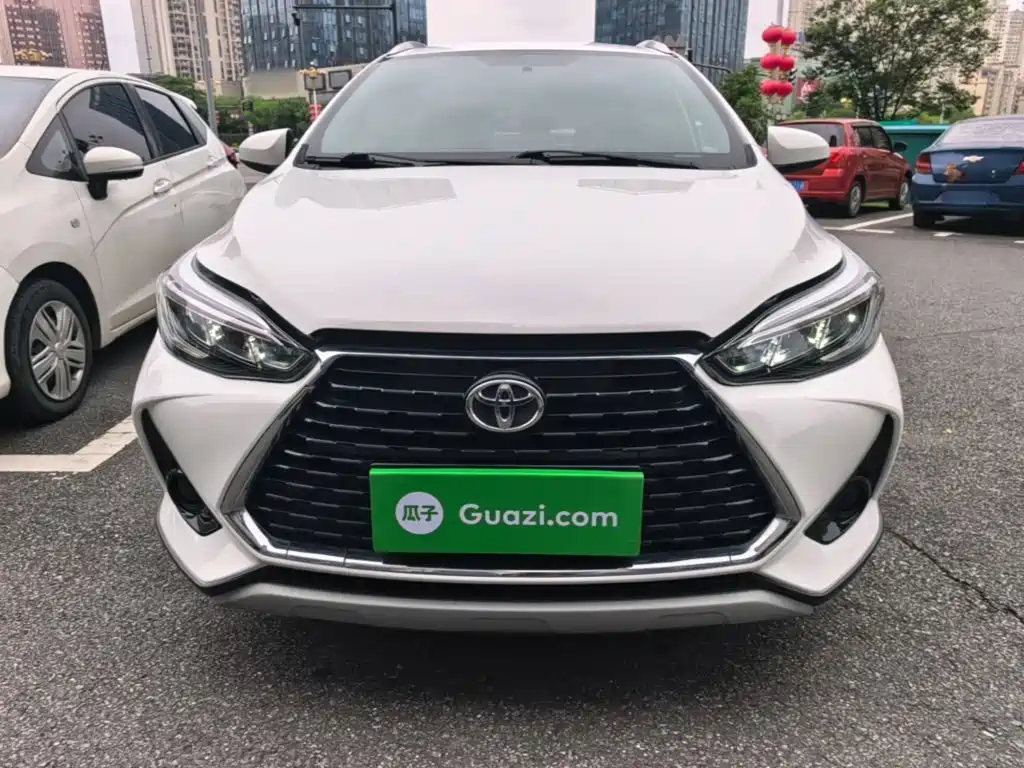 Toyota Yaris L 2022